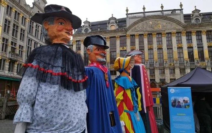 Folklorissimo 2026 on Brussels Grand-Place during Car Free Sunday