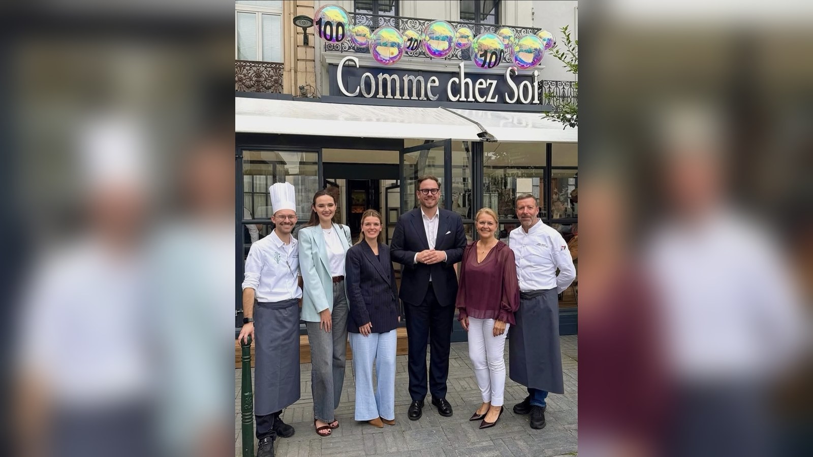 © David Weytsman · Facebook · 12 juin 2026 — Place Rouppe, Bruxelles Comme Chez Soi: al 100 jaar een culinair feest in hartje Brussel. — foto in Place Rouppe, Bruxelles-Ville, Brussel — BXLOVE