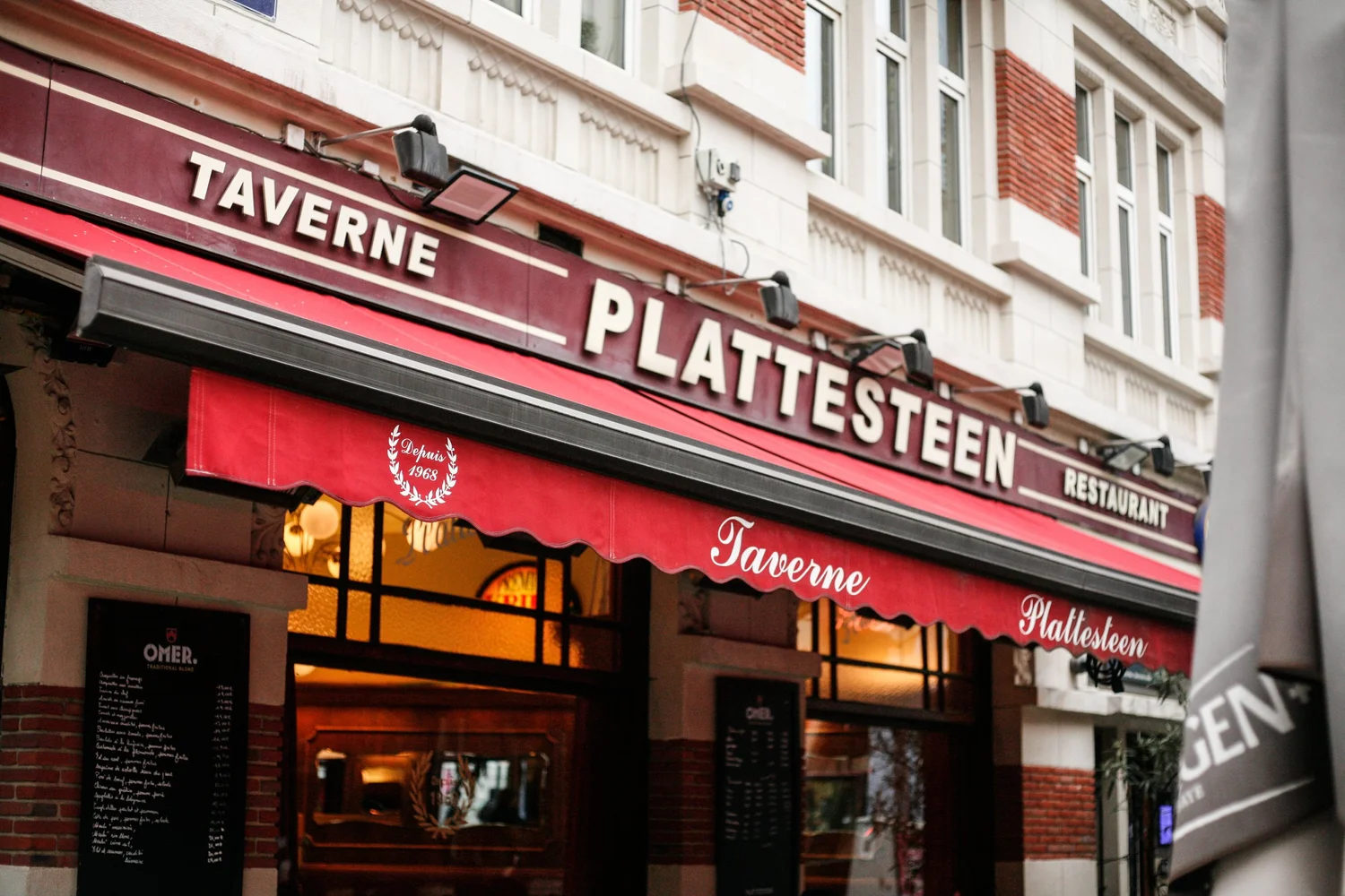 The façade of Taverne Plattesteen, rue du Marché au Charbon in Brussels